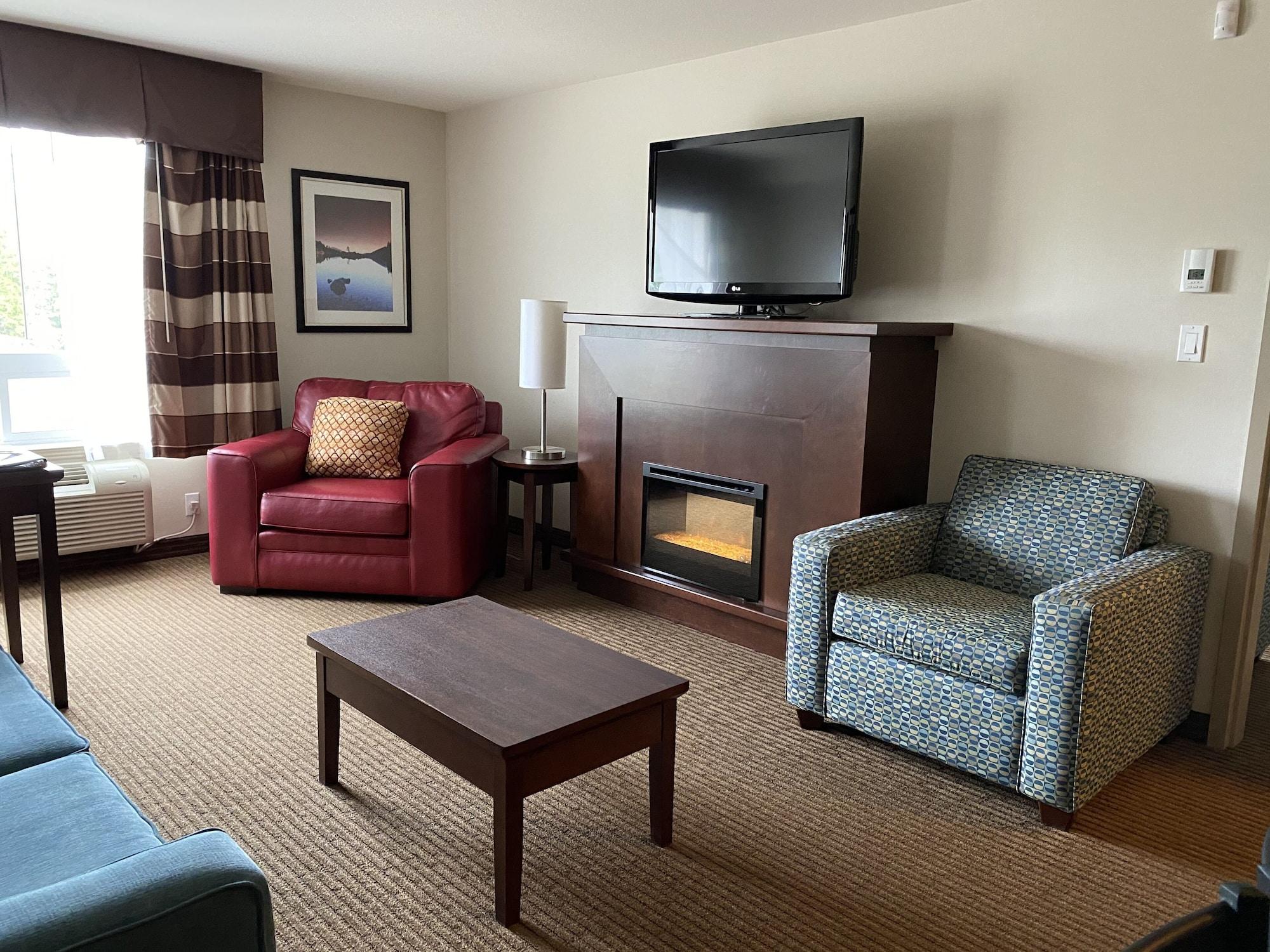 Ramada By Wyndham Creston Hotel Kültér fotó