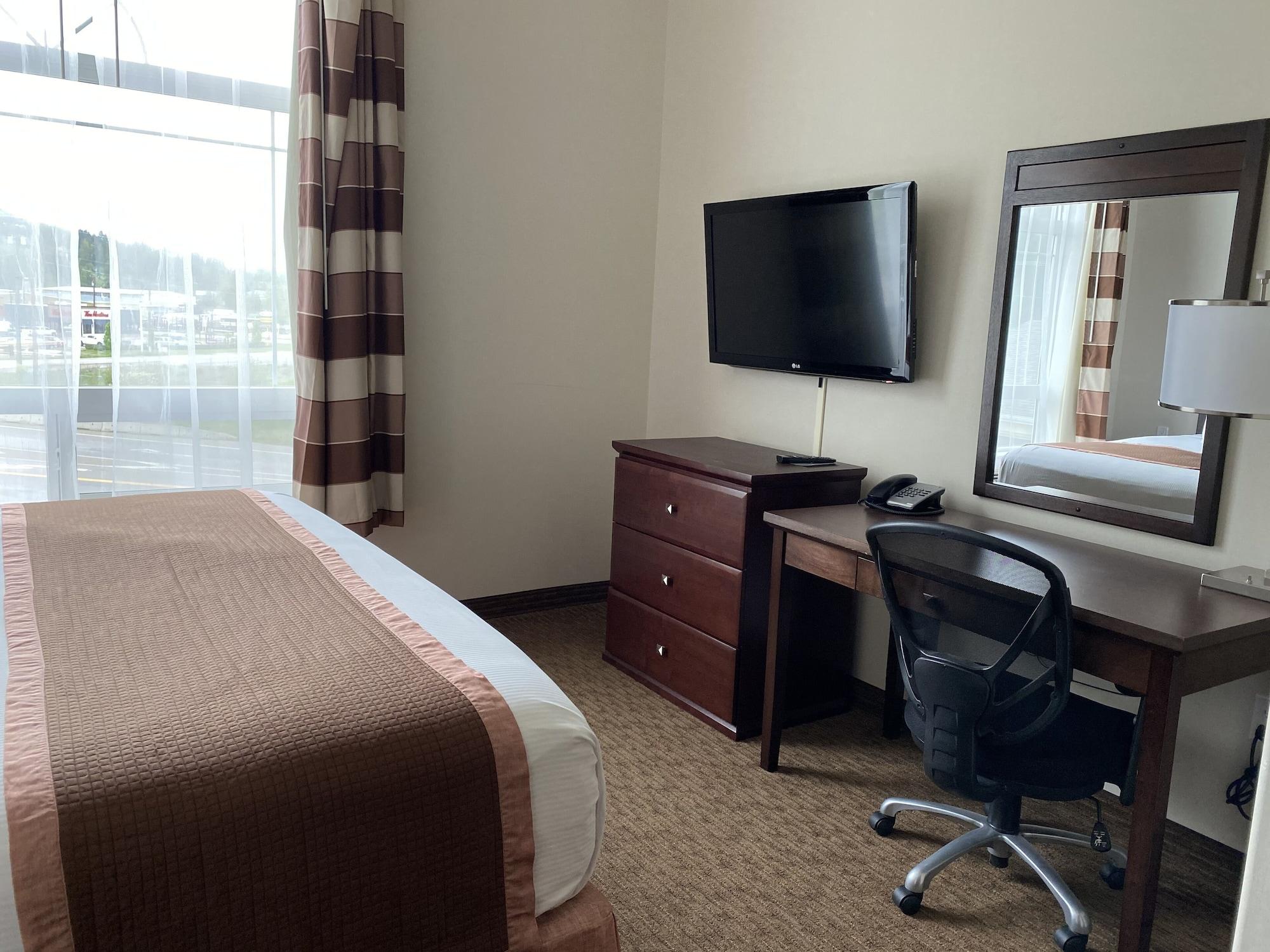 Ramada By Wyndham Creston Hotel Kültér fotó